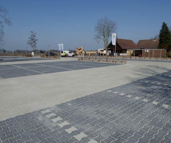 Een stevige basis voor het erf – archieffoto 2